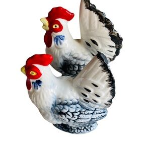 Vtg Japan Ceramic Black White Red Chicken Rooster Hen Salt Papper Shaker Flea Bt
